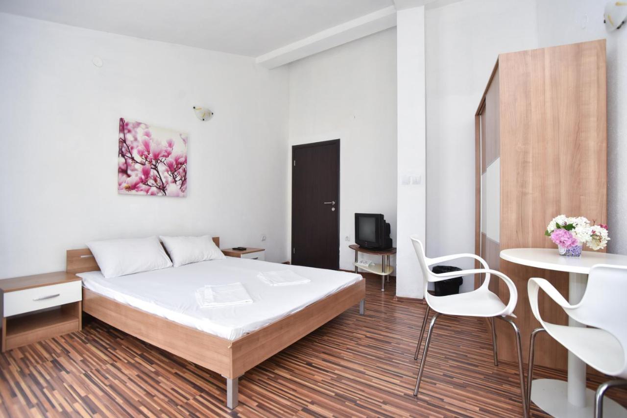 Apartments Bjelanovic Budva Exterior photo